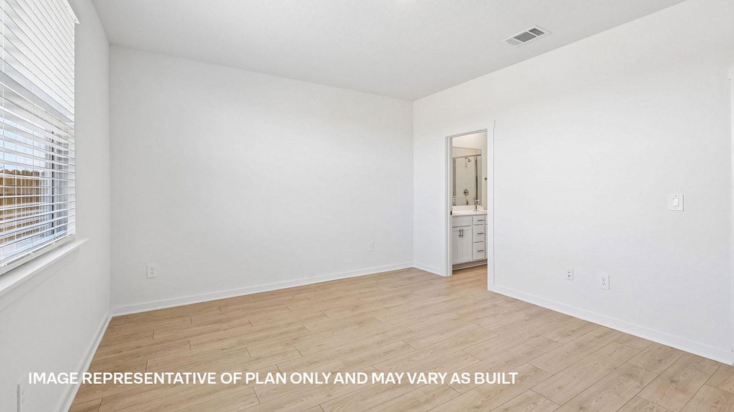 Spacious, unfurnished interior of a new home in Frontier, Mustang Ridge (Image 21). Spacious, unfurnished interior of a new home in Frontier, Mustang Ridge (Image 21).