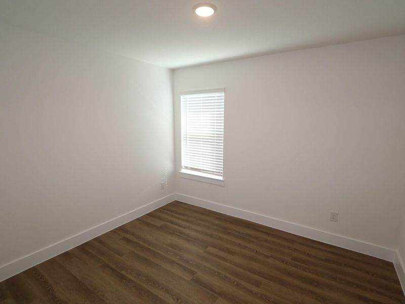 Spacious, unfurnished interior of a new home in Lago Mar, Santa Fe (Image 13). Spacious, unfurnished interior of a new home in Lago Mar, Santa Fe (Image 13).