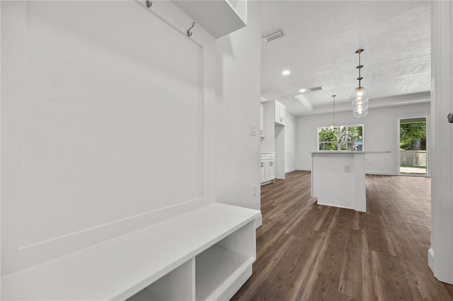 Spacious, unfurnished interior of a new home in , Gainesville (Image 13).