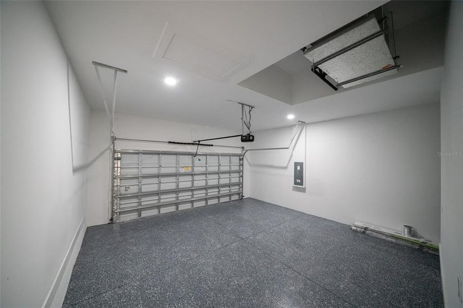 Spacious, unfurnished interior of a new home in , North Port (Image 41). Spacious, unfurnished interior of a new home in , North Port (Image 41).
