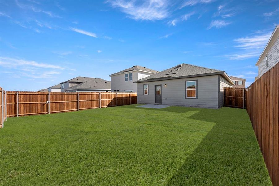 27. 501 Merced - Back (2)