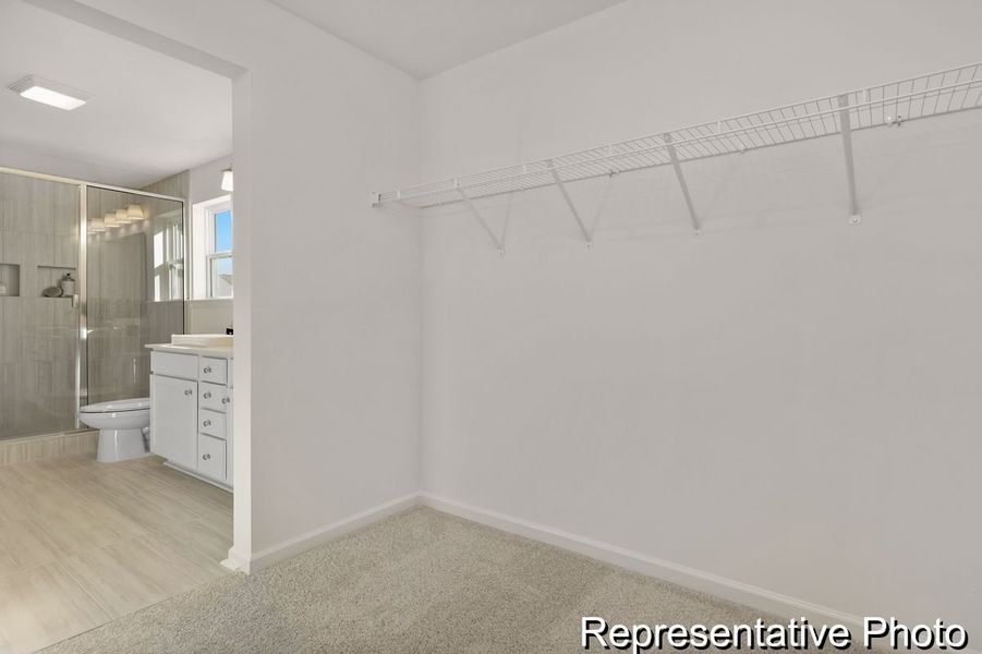 Spacious, unfurnished interior of a new home in Murray Heights, Winston-Salem (Image 18).