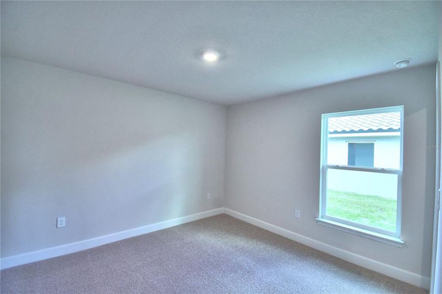 Spacious, unfurnished interior of a new home in , Auburndale (Image 55).