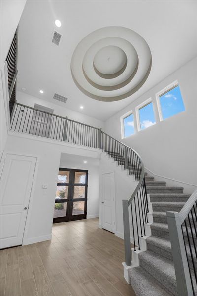 Representative image. Features, specifications, selections and colors may vary. Representative image. Features, specifications, selections and colors may vary.