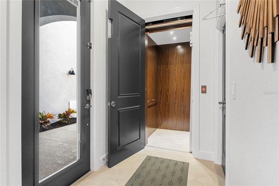 Furnished interior view inside a new home in , Punta Gorda (Image 10). Furnished interior view inside a new home in , Punta Gorda (Image 10).