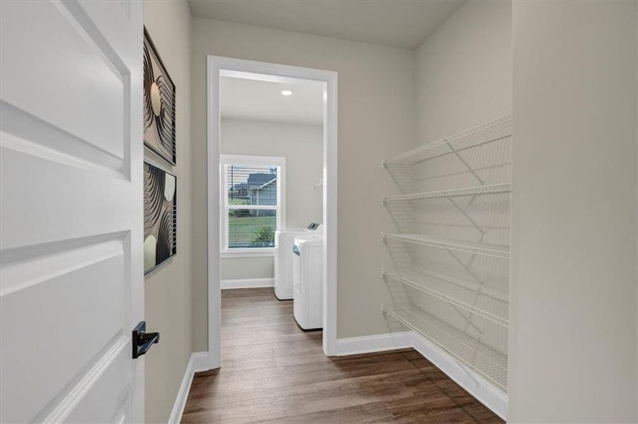 Spacious, unfurnished interior of a new home in Tuscany Hills, Douglasville (Image 18). Spacious, unfurnished interior of a new home in Tuscany Hills, Douglasville (Image 18).