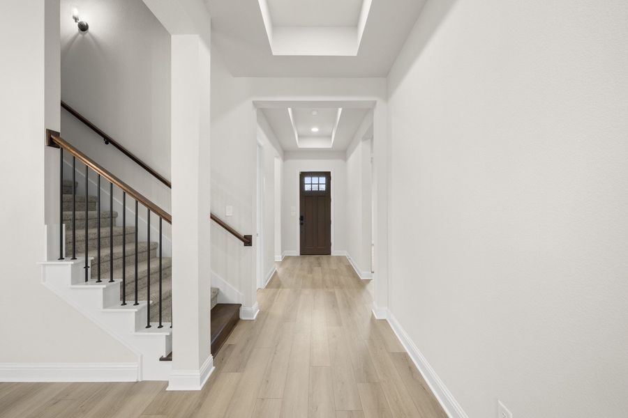 Spacious, unfurnished interior of a new home in Redden Farms - Phase 1, Midlothian (Image 14).