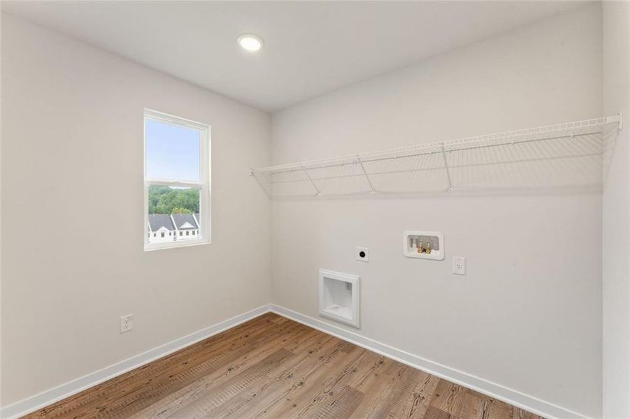 Spacious, unfurnished interior of a new home in The Estates at Gainesville Township, Gainesville (Image 29).