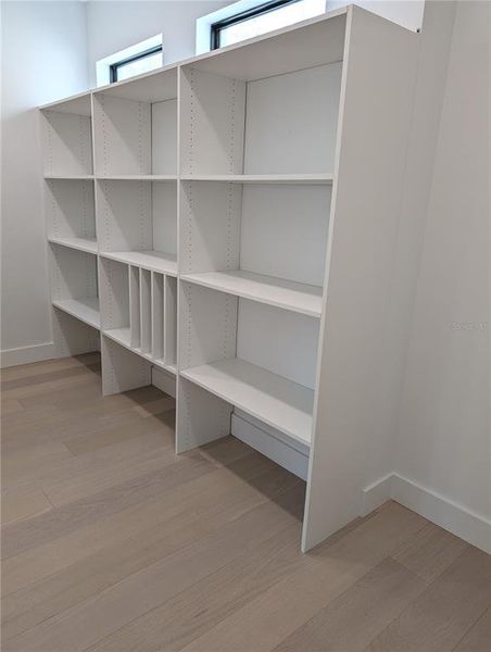 Spacious, unfurnished interior of a new home in , Sarasota (Image 26). Spacious, unfurnished interior of a new home in , Sarasota (Image 26).