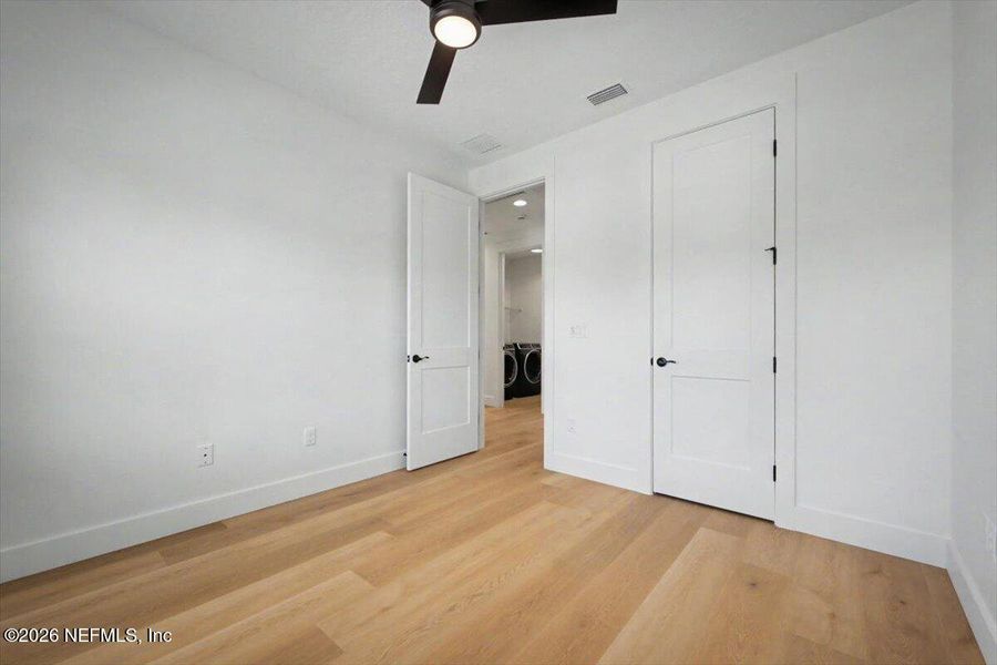 Spacious, unfurnished interior of a new home in , Jacksonville Beach (Image 32).