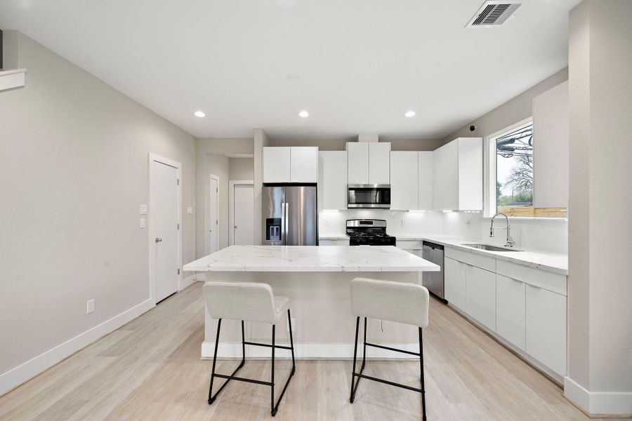 Furnished interior view inside a new home in Scranton Estates, Houston (Image 35).