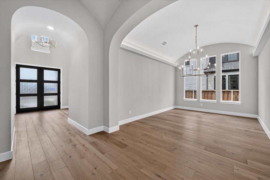 Entry/Dining Room