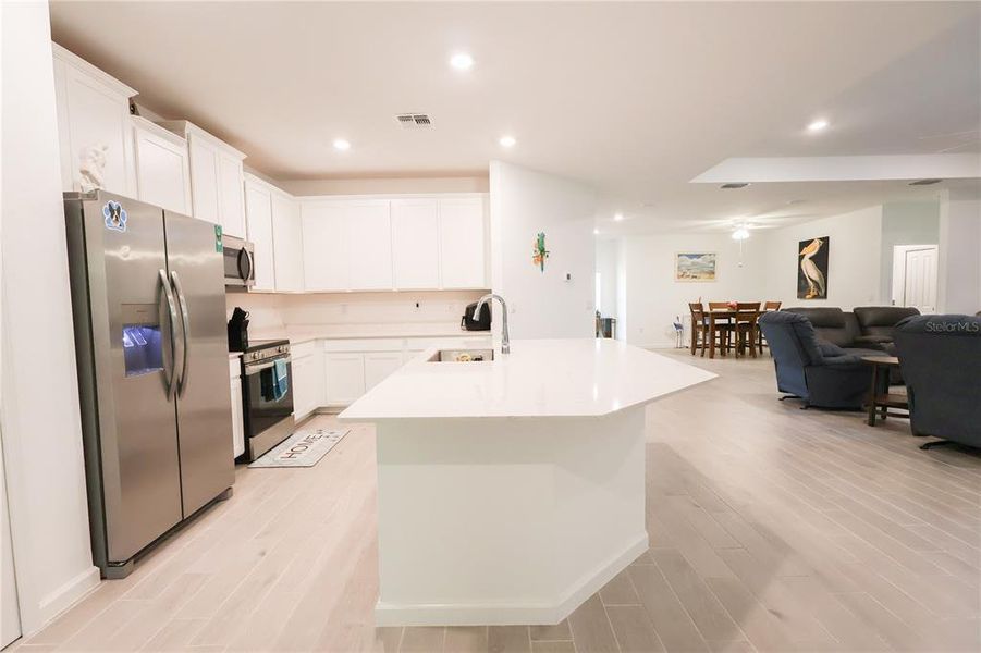 Furnished interior view inside a new home in , Dunnellon (Image 12).