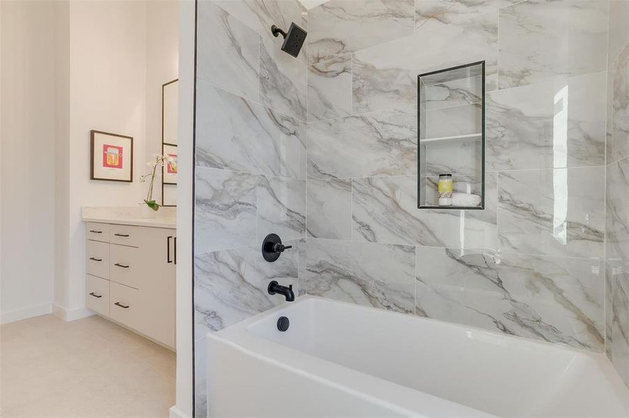 Furnished interior view inside a new home in , Fort Worth (Image 11). Furnished interior view inside a new home in , Fort Worth (Image 11).