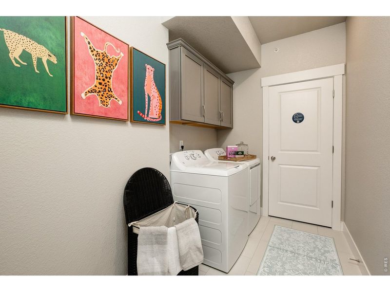 Furnished interior view inside a new home in Highlands at Fox Hill - Discovery, Longmont (Image 17).