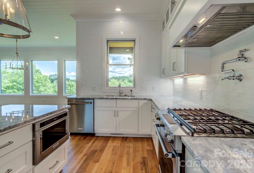 Furnished interior view inside a new home in , Newland (Image 7).
