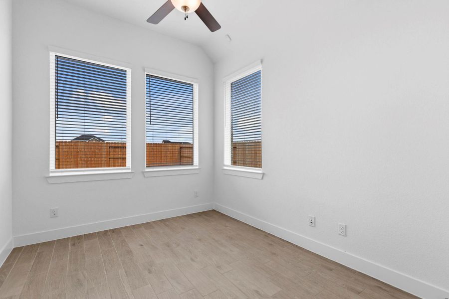 Spacious, unfurnished interior of a new home in Attwater, Waller (Image 16).