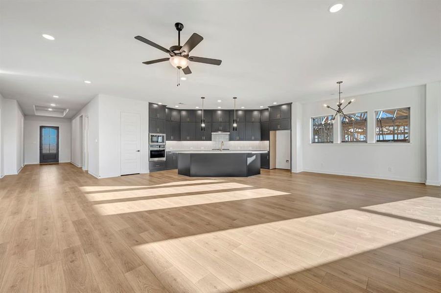 Image 24 of a home in Myrtle Creek. Image 24 of a home in Myrtle Creek.