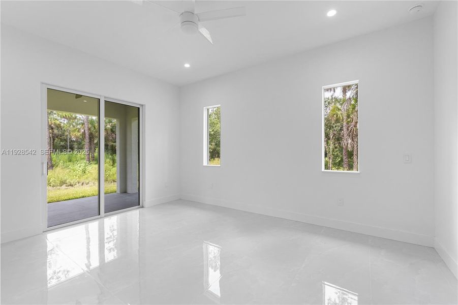 Spacious, unfurnished interior of a new home in , Naples (Image 15). Spacious, unfurnished interior of a new home in , Naples (Image 15).