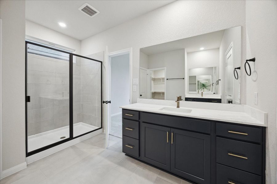 Furnished interior view inside a new home in Elyson, Katy (Image 14).
