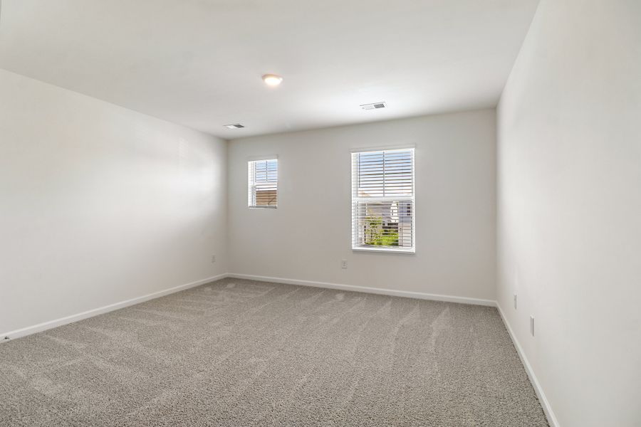 Representative unfurnished interior of a home built from the Helen by Great Southern Homes in Hazelwood, Boiling Springs (Image 26).