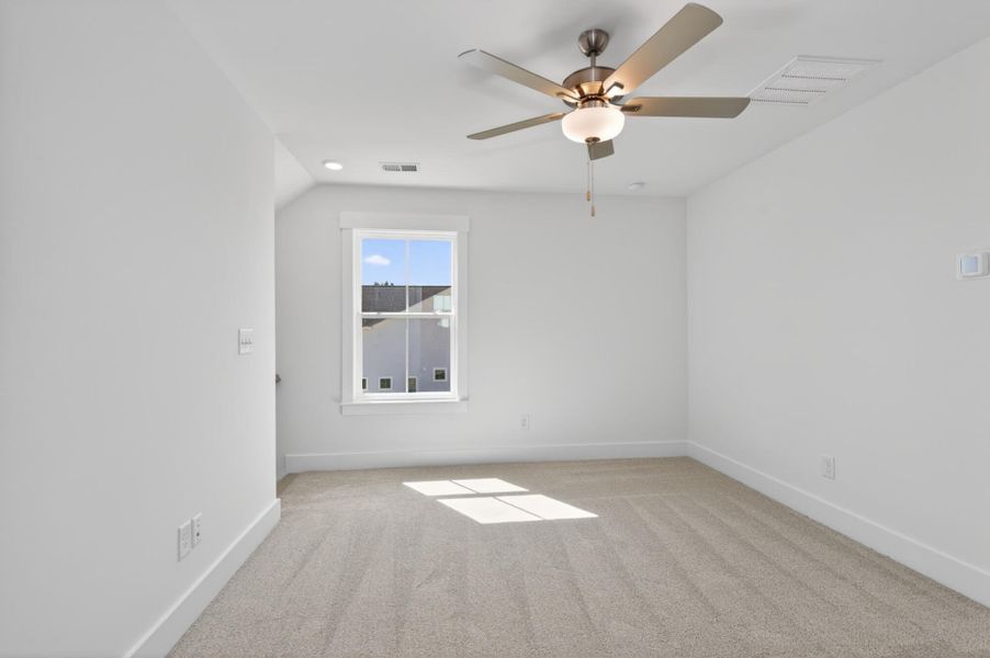 Spacious, unfurnished interior of a new home in Colleton Park, Aiken (Image 22). Spacious, unfurnished interior of a new home in Colleton Park, Aiken (Image 22).