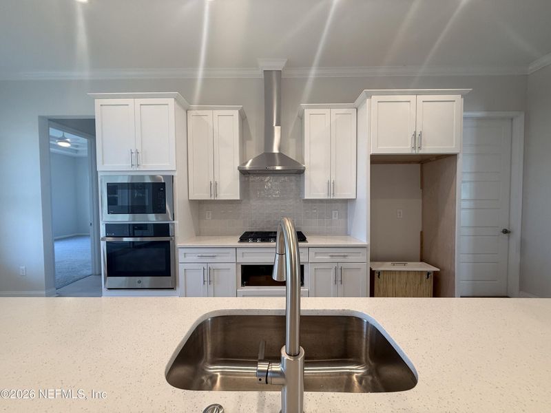 Close-up of interior finishes inside a home in , Fernandina Beach (Image 10).