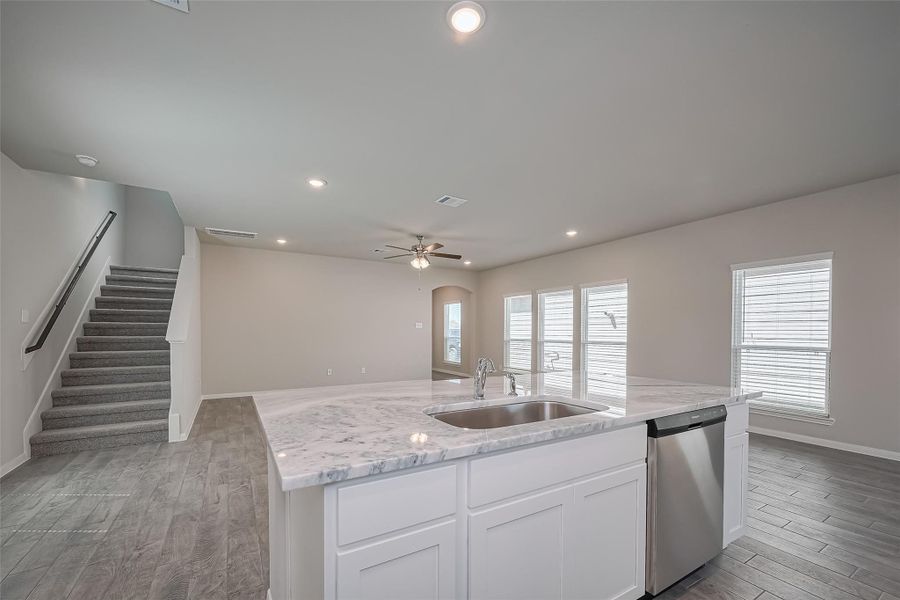 Furnished interior view inside a new home in River Ranch, Dayton (Image 8).