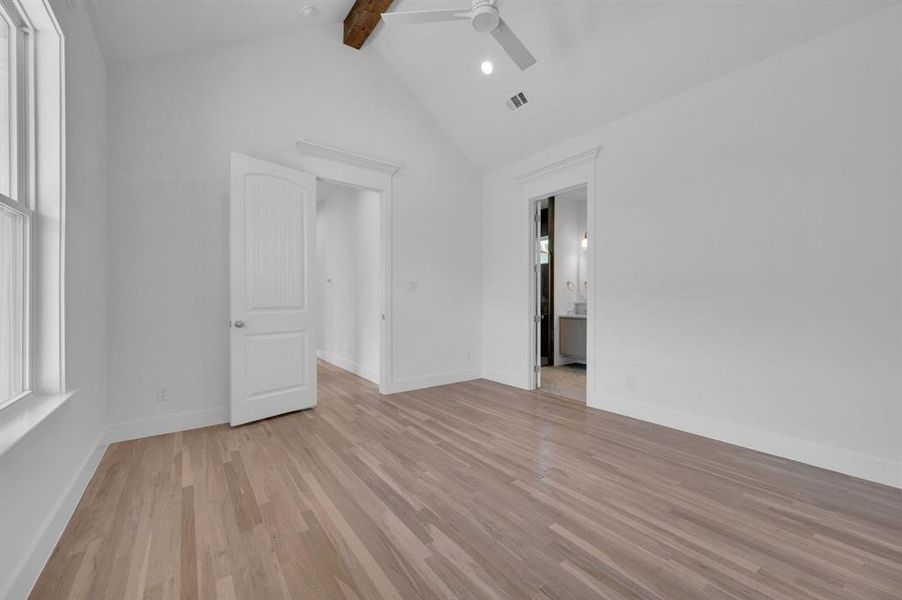 Spacious, unfurnished interior of a new home in , Midlothian (Image 22).