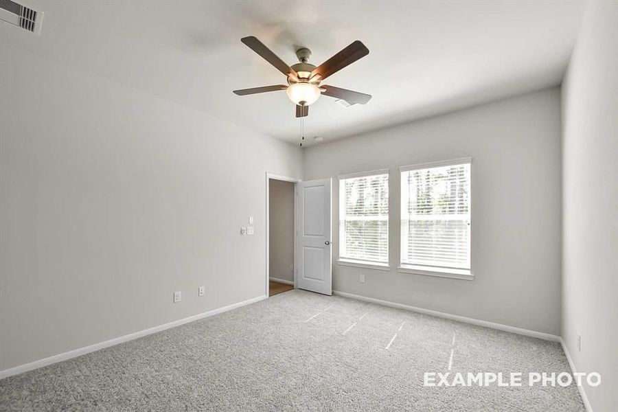 Spacious, unfurnished interior of a new home in Lakes at Black Oak, Magnolia (Image 16).