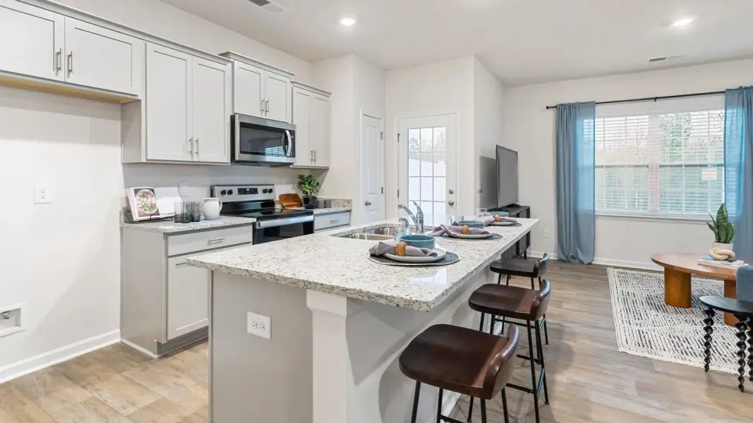 Furnished interior view inside a new home in Hastings Farm, Kernersville (Image 7).