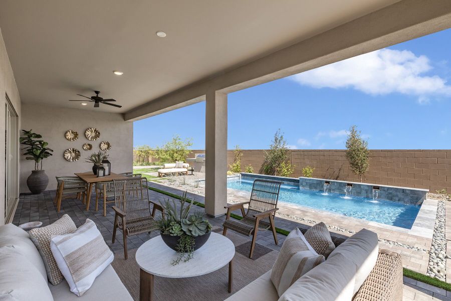 Representative exterior details of a home built from the Crimson by Mattamy Homes in Rosewood Heights, San Tan Valley (Image 3).