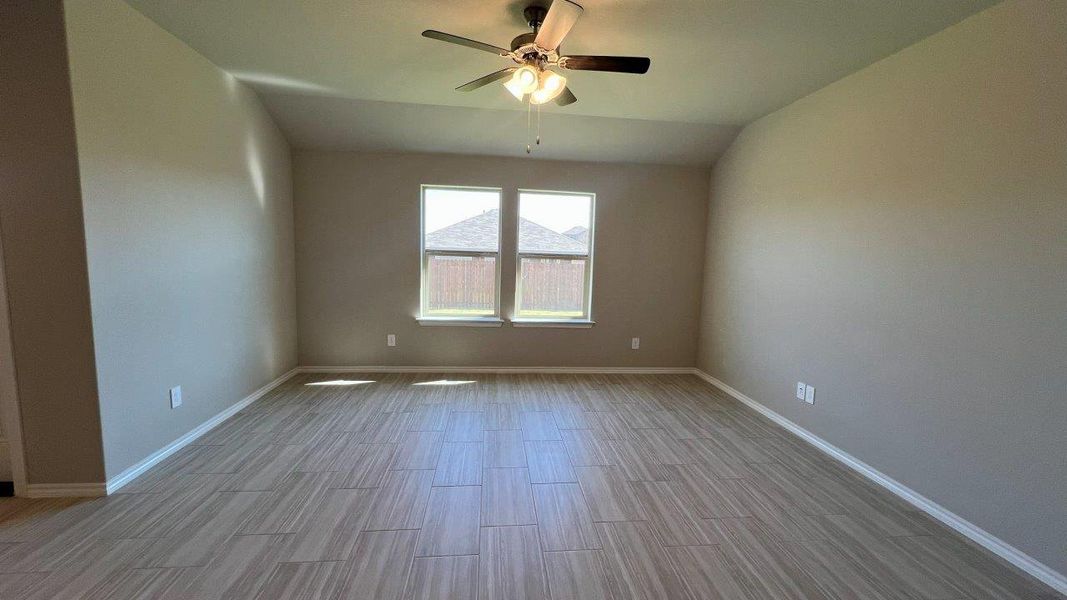 Spacious, unfurnished interior of a new home in Rosewood at Beltmill, Fort Worth (Image 10). Spacious, unfurnished interior of a new home in Rosewood at Beltmill, Fort Worth (Image 10).