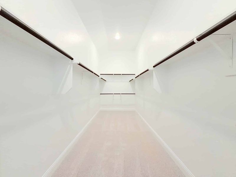Spacious, unfurnished interior of a new home in Polo Ridge, Mesquite (Image 26).
