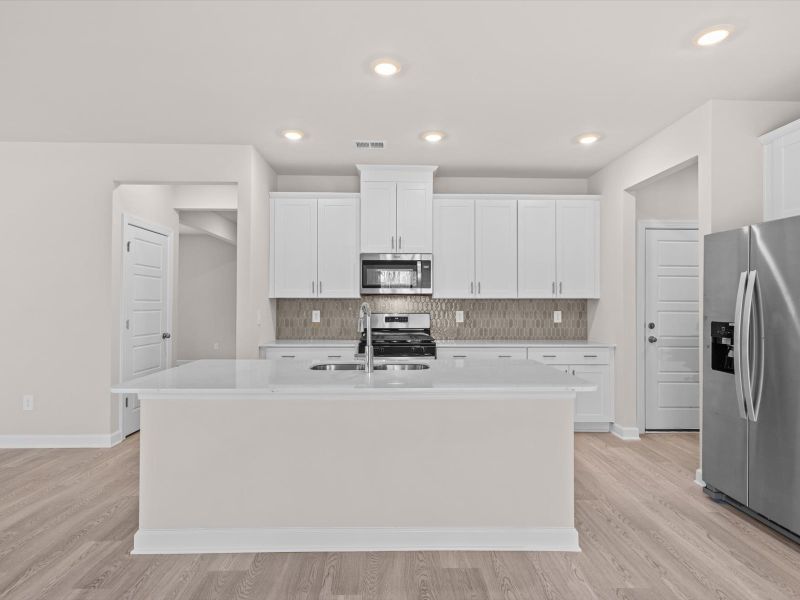Furnished interior view inside a new home in Collier Ridge, Moore (Image 4).