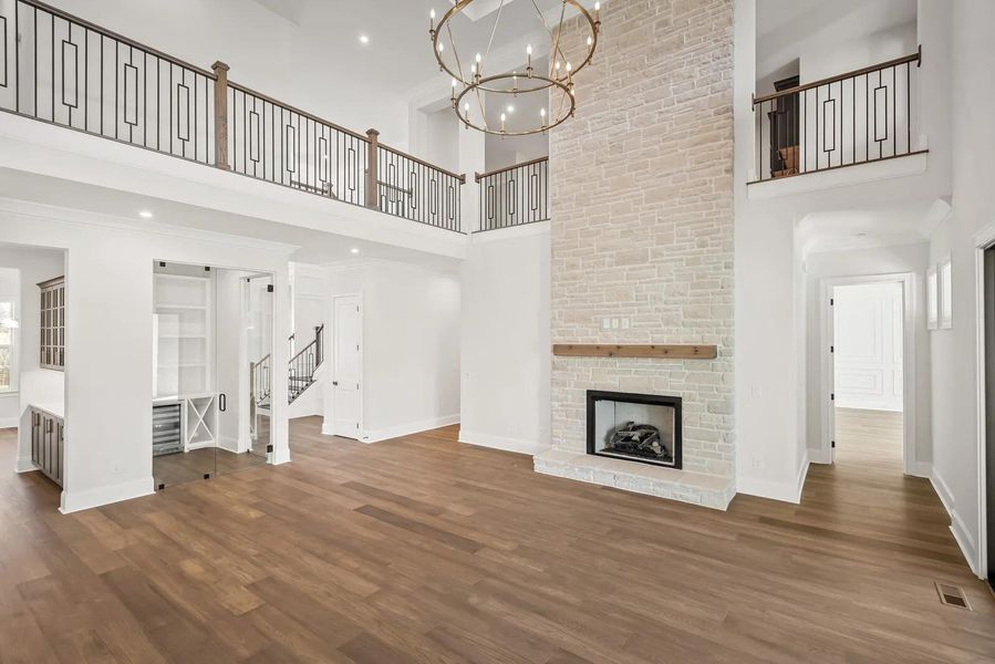 The Waylon A Family Room