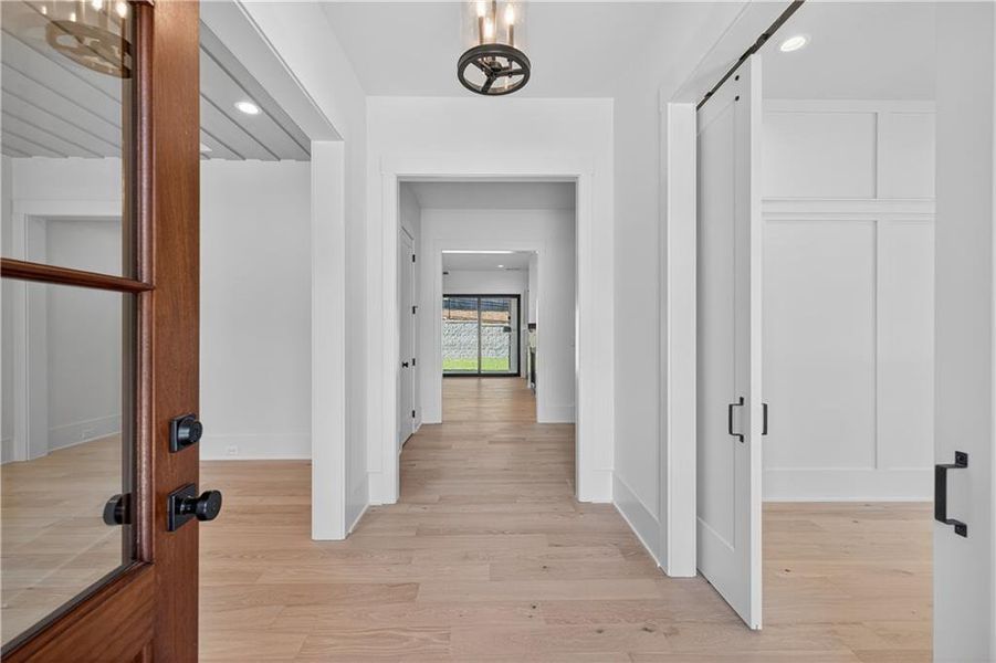 Spacious, unfurnished interior of a new home in Town Farms, Peachtree Corners (Image 21).