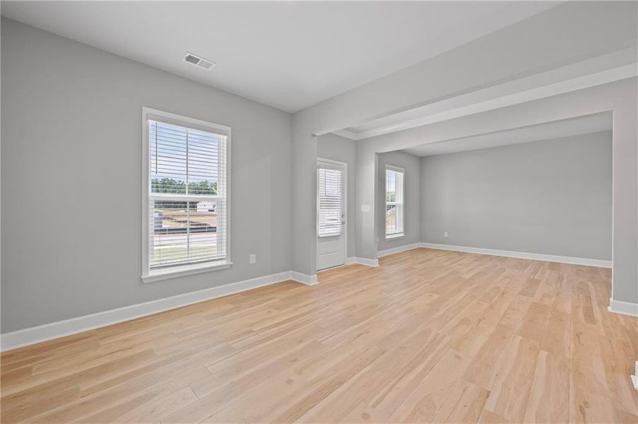 Spacious, unfurnished interior of a new home in Anderson Point Estates, McDonough (Image 37).
