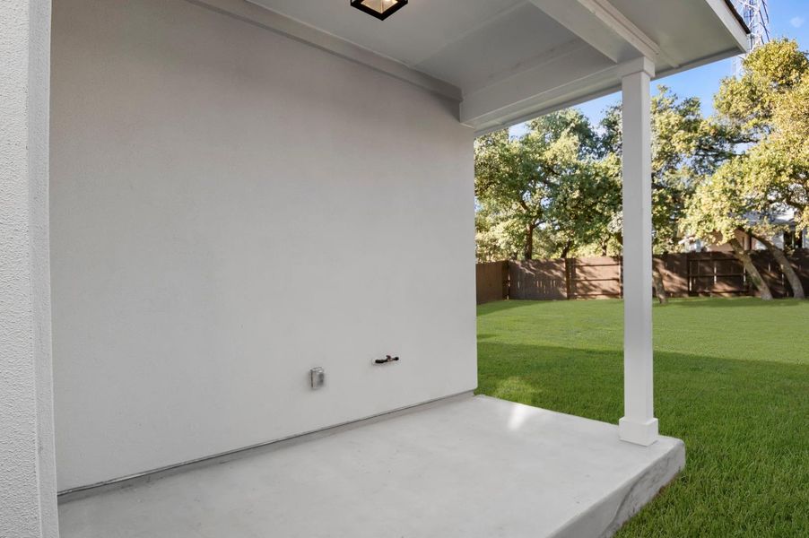 Exterior details and patio area of a home in Clear Creek, Round Rock (Image 2). Exterior details and patio area of a home in Clear Creek, Round Rock (Image 2).
