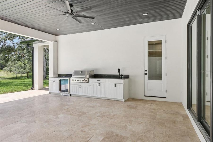 Furnished interior view inside a new home in , Lutz (Image 8).