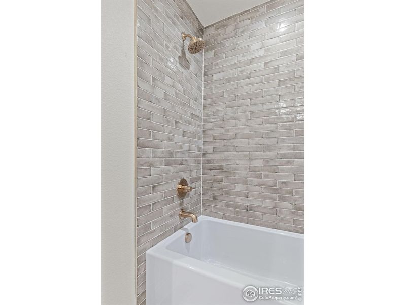 Close-up of interior finishes inside a home in Cottages at Kelly Farm, Greeley (Image 13).