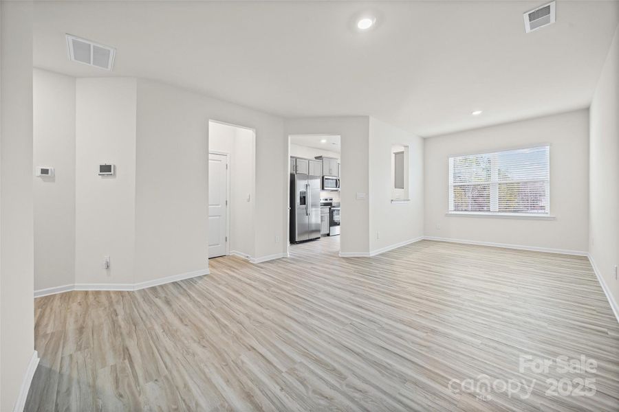 Spacious, unfurnished interior of a new home in , York (Image 16).