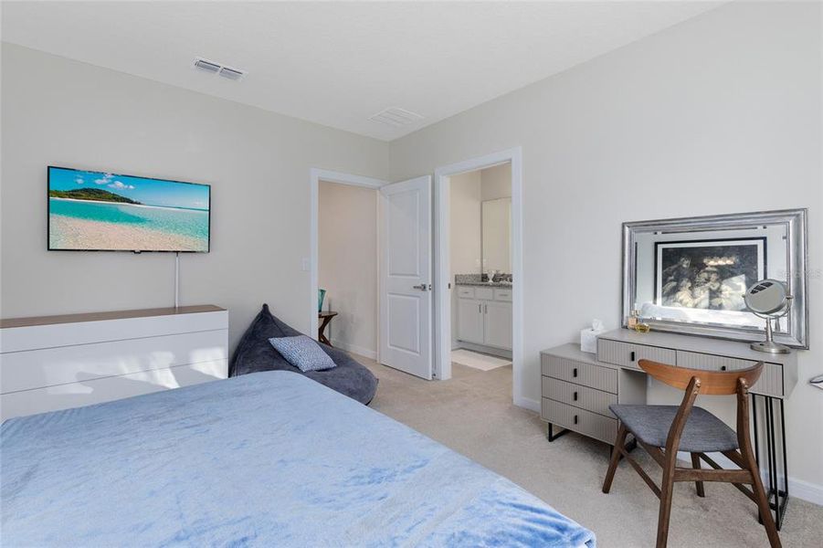 Furnished interior view inside a new home in Cypress Hammock, Kissimmee (Image 5).
