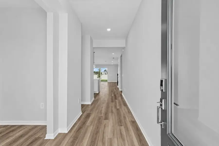 Spacious, unfurnished interior of a new home in Center Lake Ranch Community Group Page, St. Cloud (Image 21).