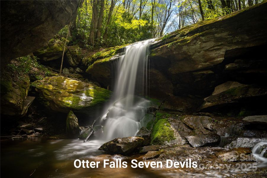 Hiking in Seven Devils