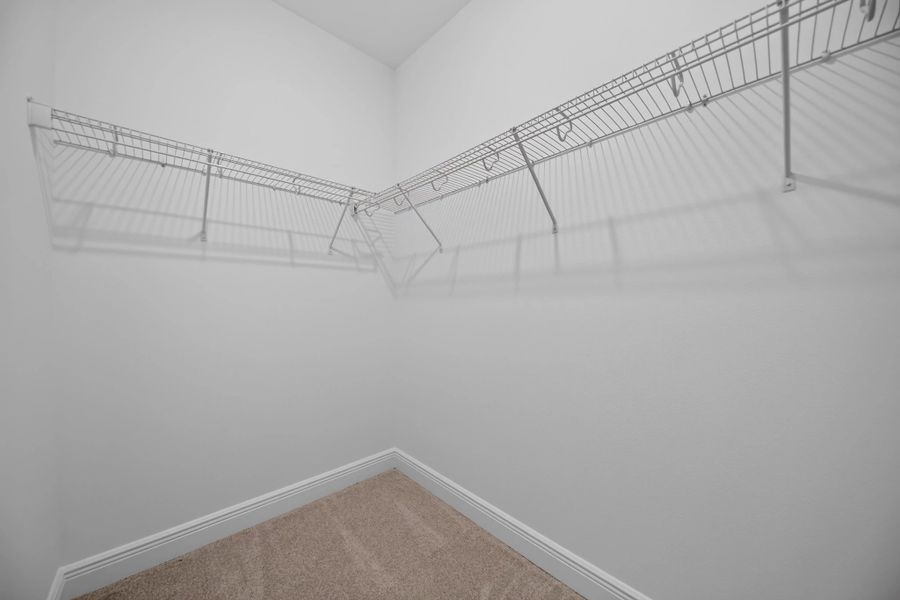 Spacious, unfurnished interior of a new home in Lake Cawood Cove, Windermere (Image 18). Spacious, unfurnished interior of a new home in Lake Cawood Cove, Windermere (Image 18).