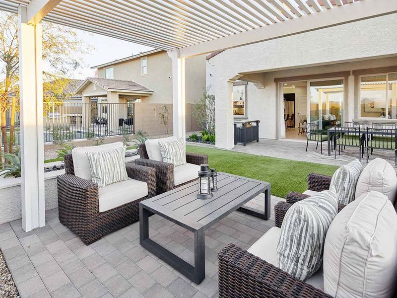 Representative furnished interior of a home built from the 40R5 by Taylor Morrison in Los Cielos at Rancho Mercado, Surprise (Image 7). Representative furnished interior of a home built from the 40R5 by Taylor Morrison in Los Cielos at Rancho Mercado, Surprise (Image 7).