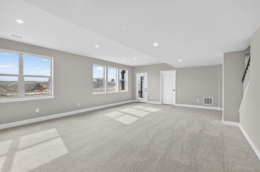 Spacious, unfurnished interior of a new home in , Littleton (Image 25).