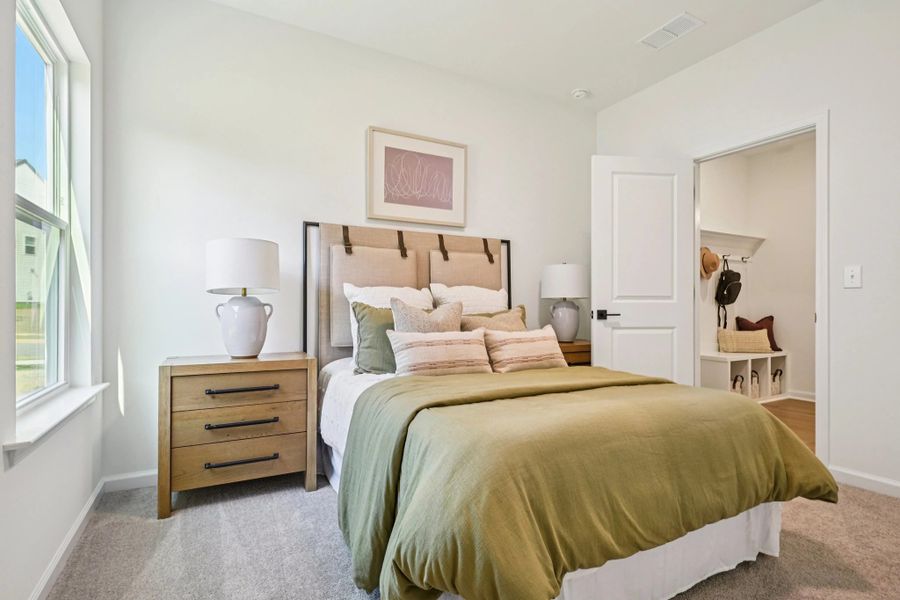 Representative images and renderings are for illustrative purposes. Actual structural options and design finishes of home may vary. Representative images and renderings are for illustrative purposes. Actual structural options and design finishes of home may vary.