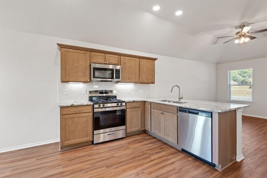 Furnished interior view inside a new home in , Navasota (Image 11).